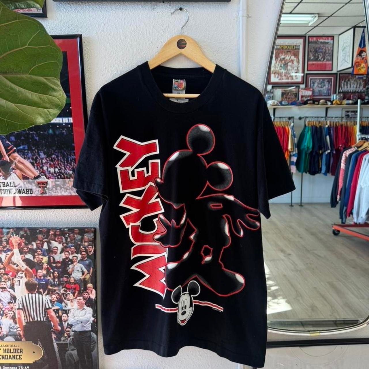 Izzy Money Vintage Clothing in Lubbock, TX (5)