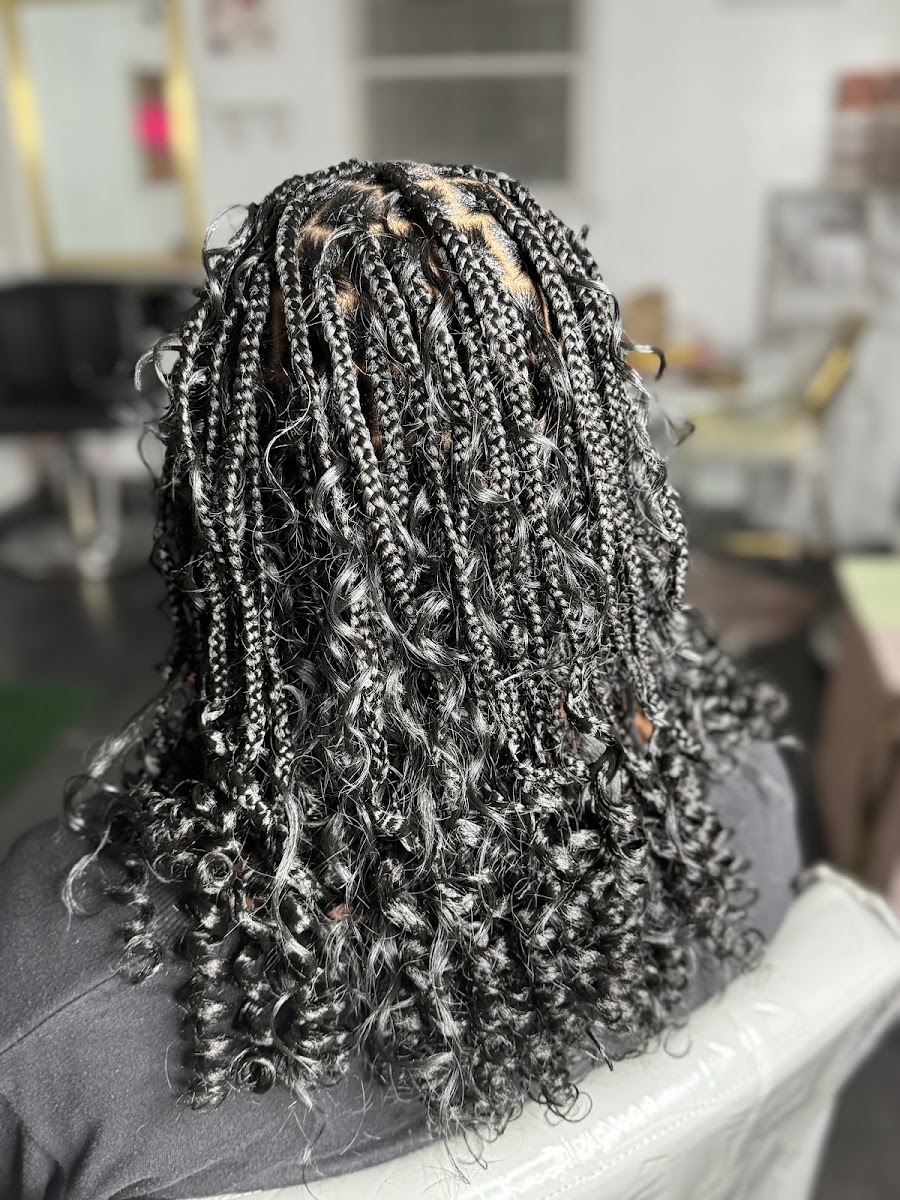 The Stage Beauty Bar, By Hollywood Johnson in Gastonia, NC (2)