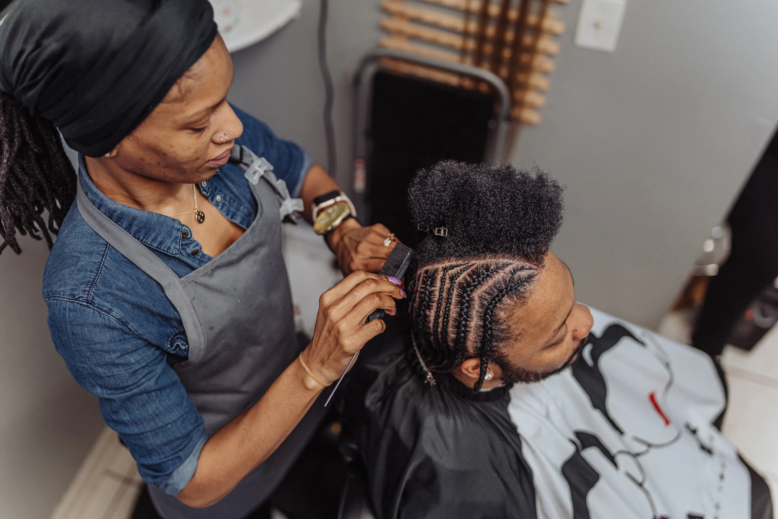 International Braids & Beauty in Los Angeles, CA