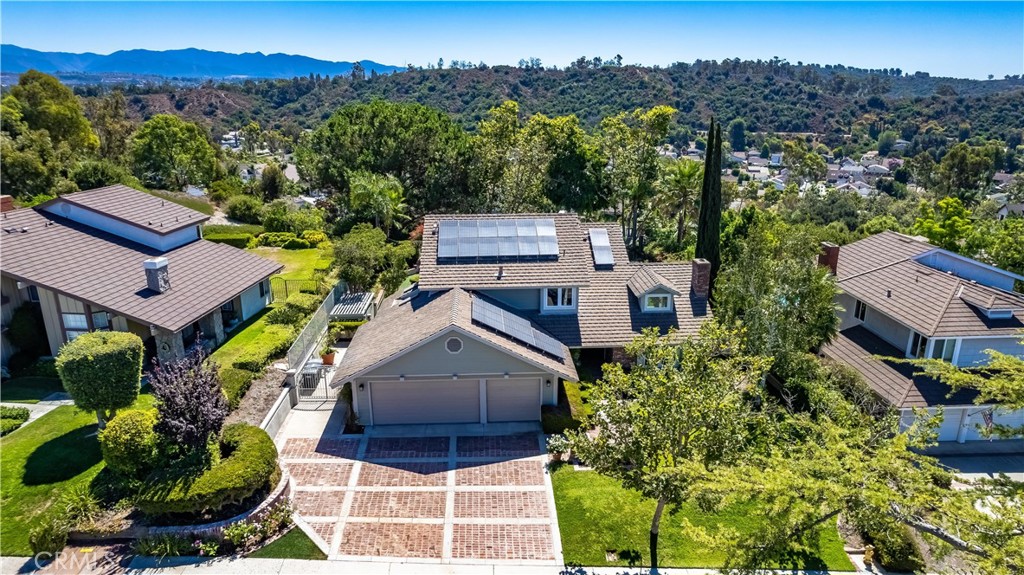 Nicole Niquette Real Estate Group in Hermosa Beach, CA