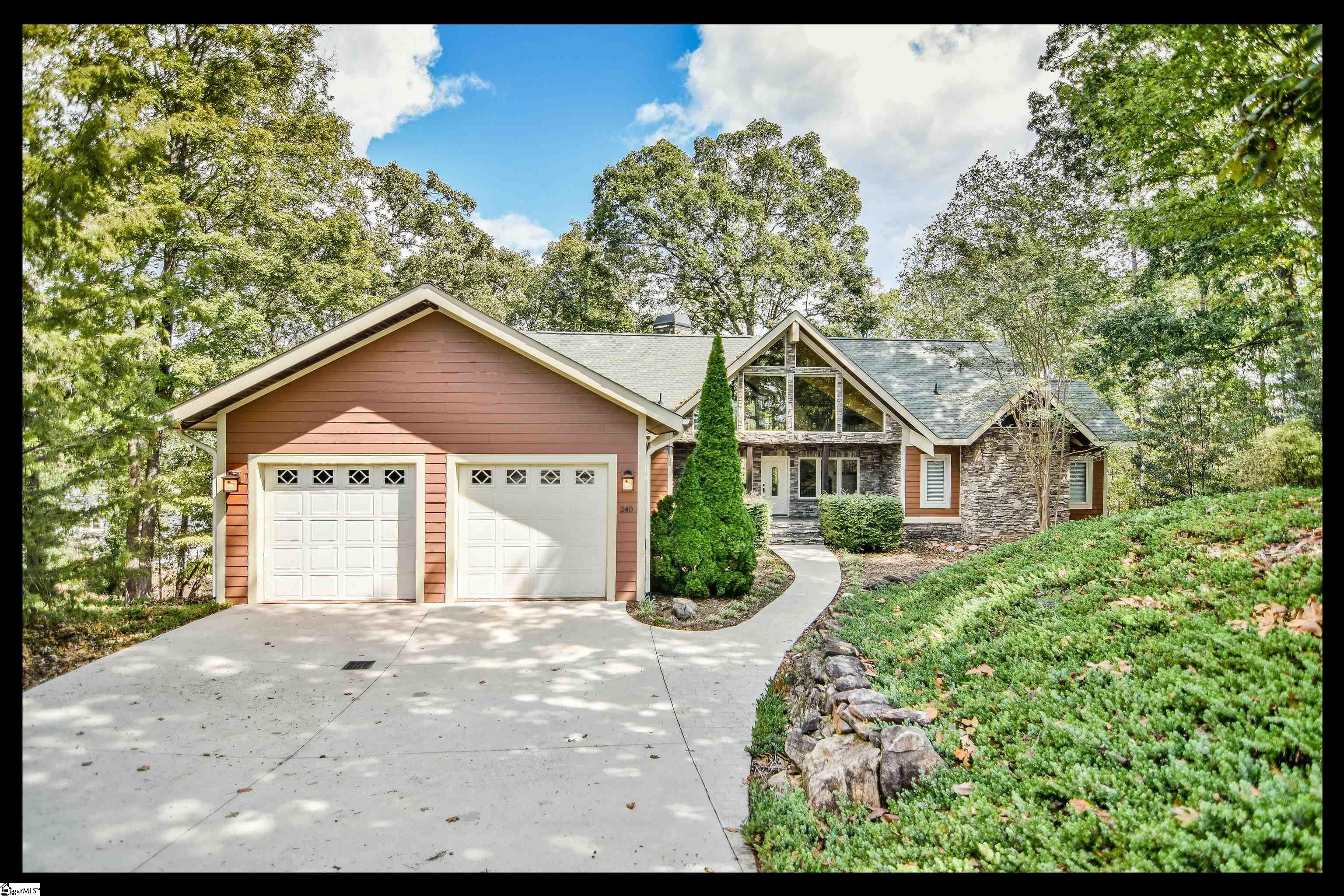 Amy Twitty, eXp Realty Lake Keowee in Seneca, SC (2)