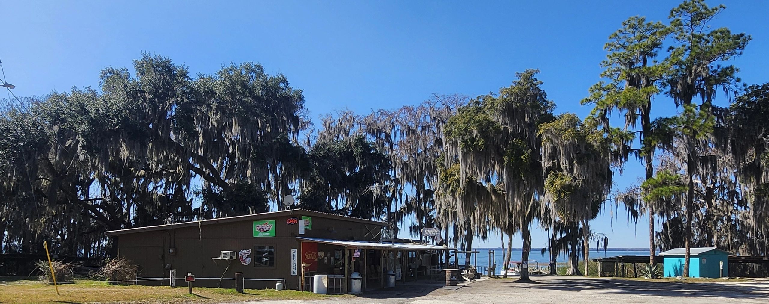 Lochloosa Harbor Diner in Hawthorne, FL (2)