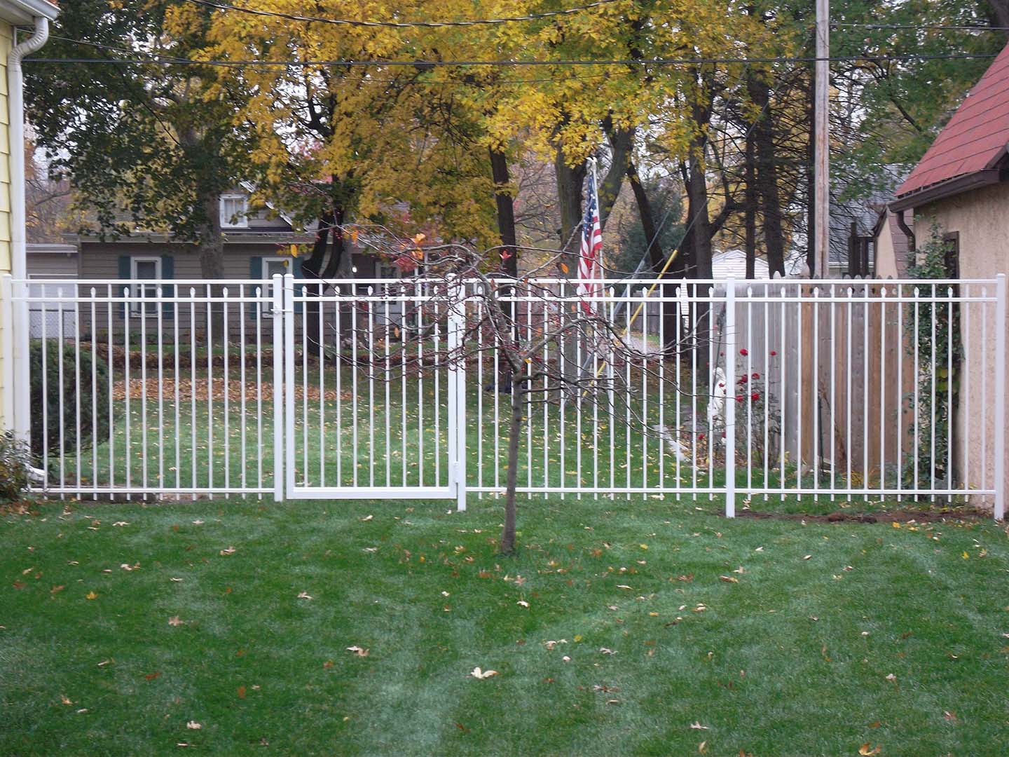 Mike's Fencing in Nappanee, IN (2)