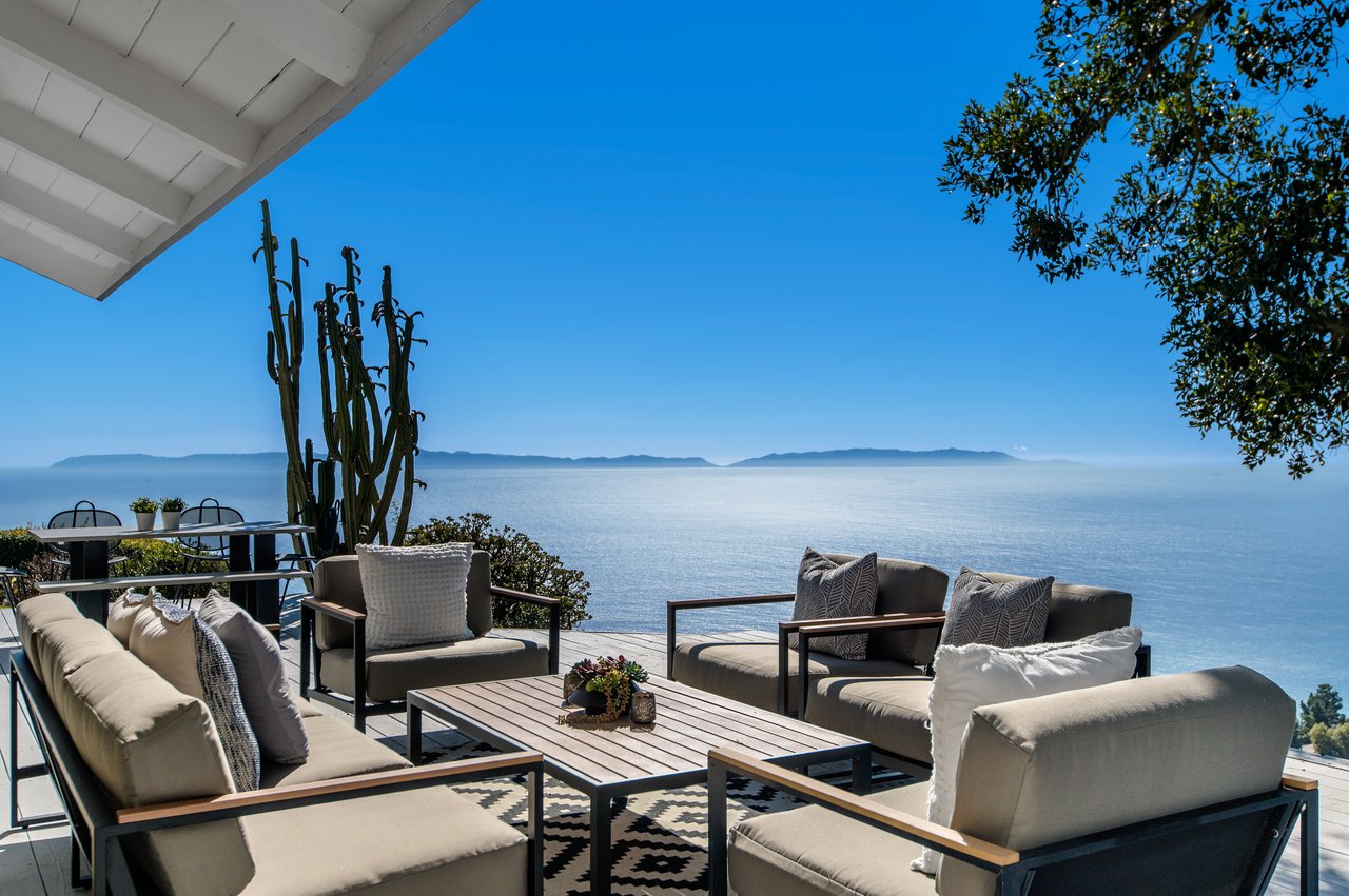 Liz Bird Fine Homes in Manhattan Beach, CA (2)