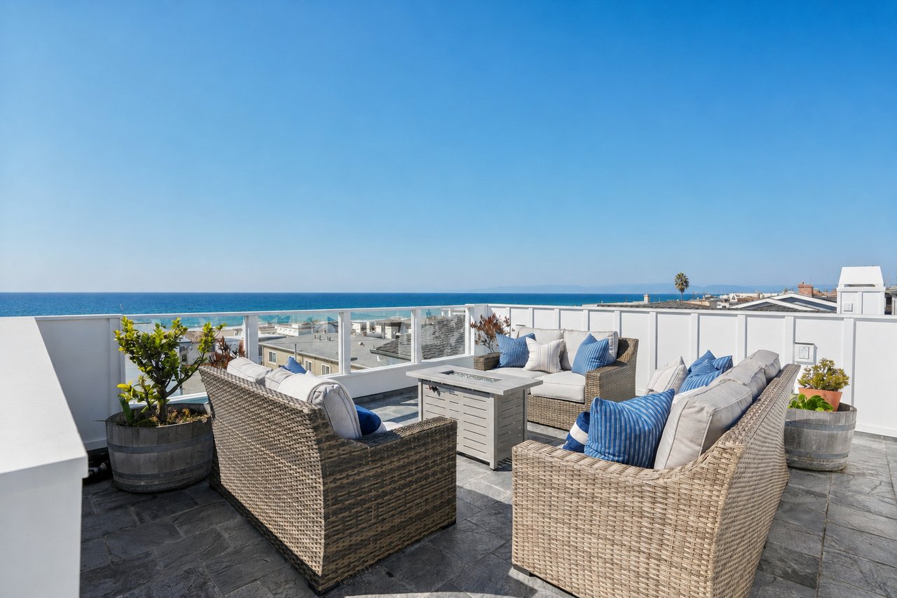 Liz Bird Fine Homes in Manhattan Beach, CA (4)