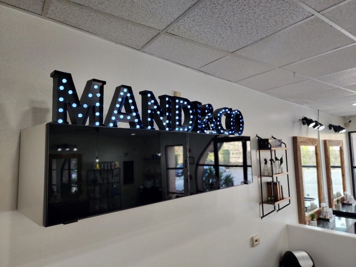 Mandi & Co. Salon in Downey, CA