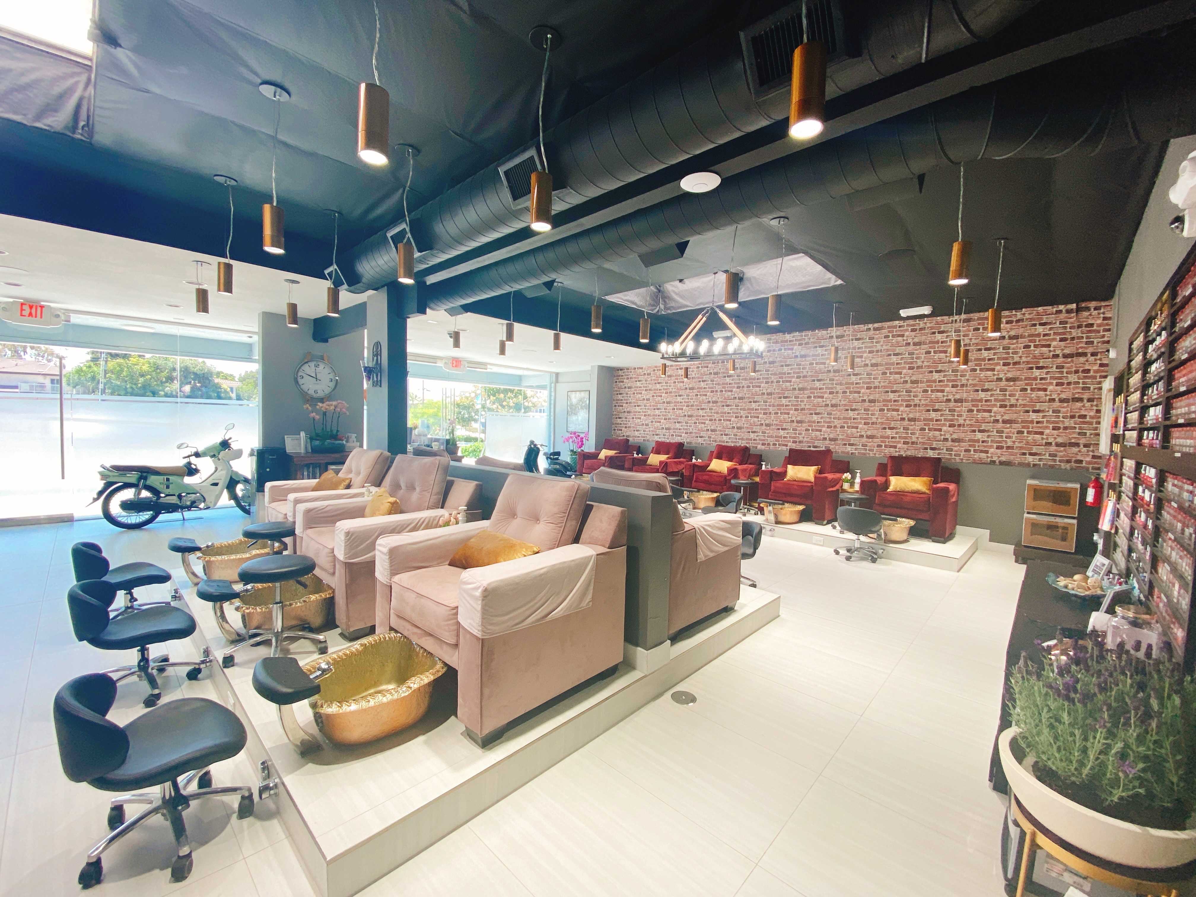 Nails Lounge By The Sea in Dana Point, CA