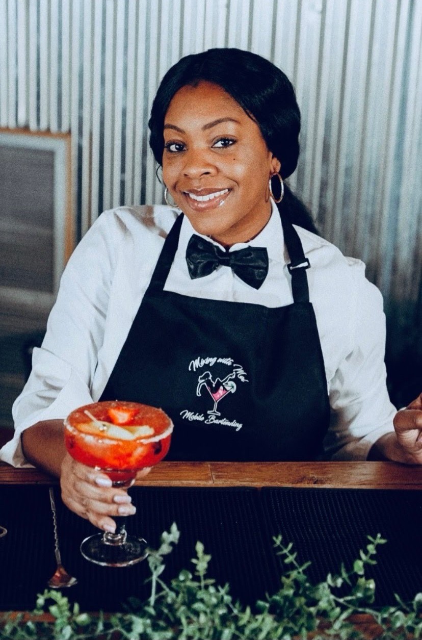 Mixing With Mel- Mobile Bartending Service in Berryville, VA (3)