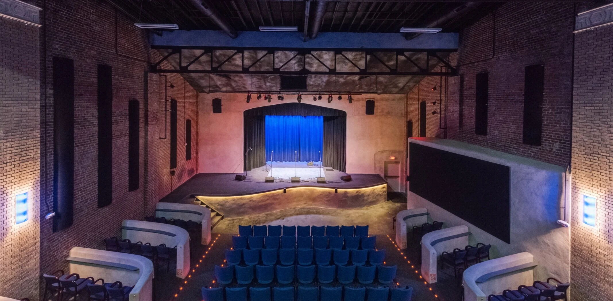 The Reeves Theater in Elkin, NC (4)