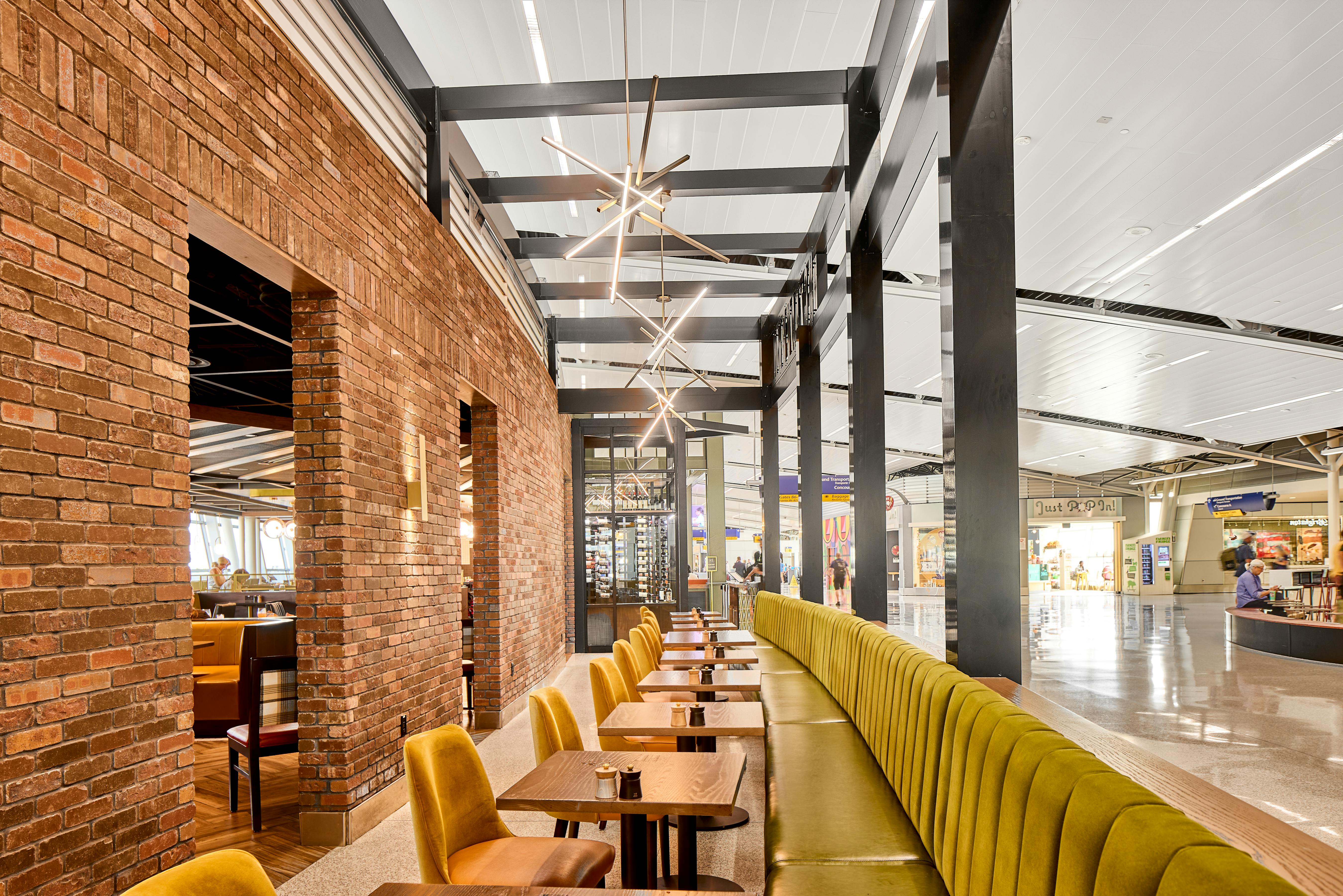 The HC Tavern + Kitchen in Fishers, IN (4)