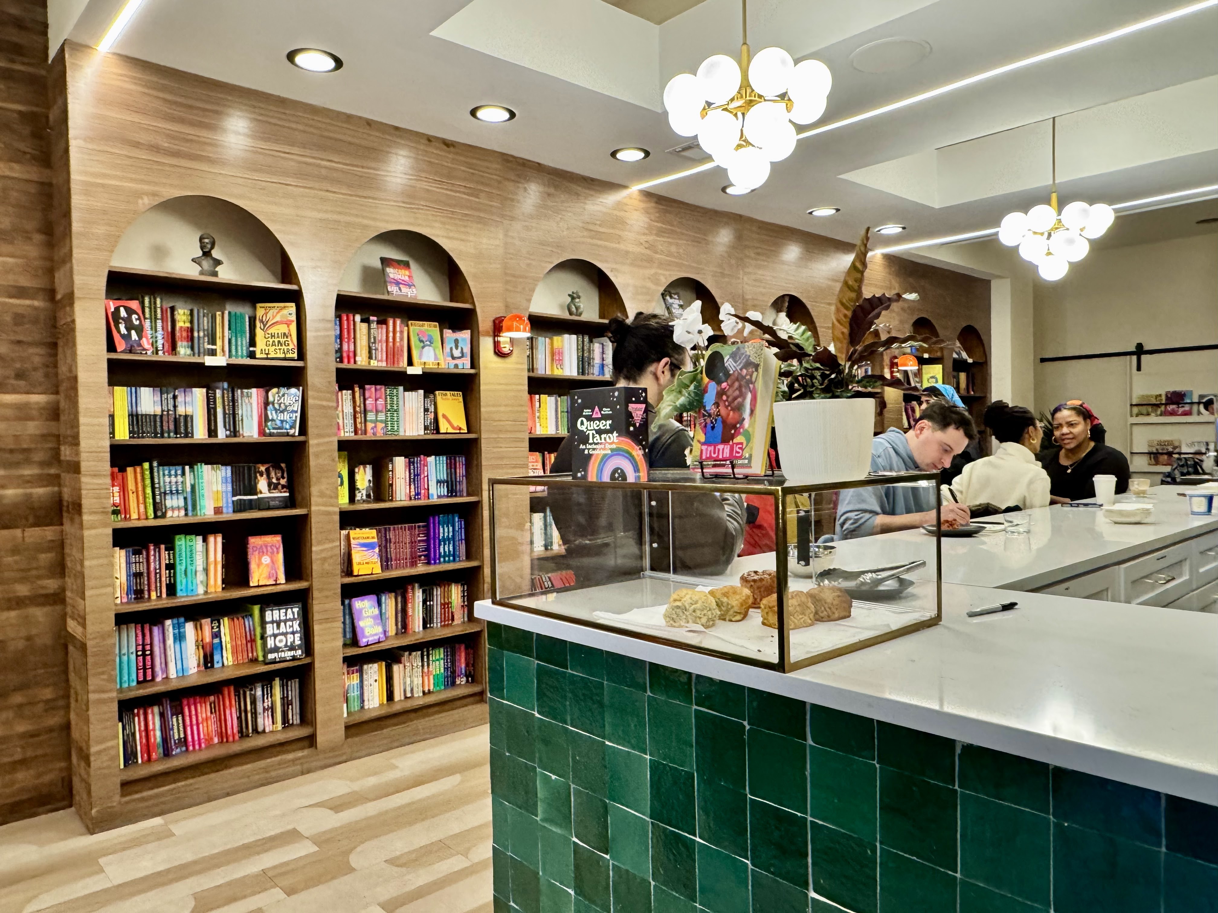 Gladys Books & Wine in Brooklyn, NY (4)
