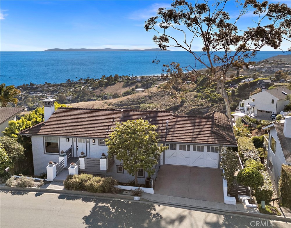 Ballesteros Real Estate Group | Coldwell Banker in Laguna Beach, CA (2)