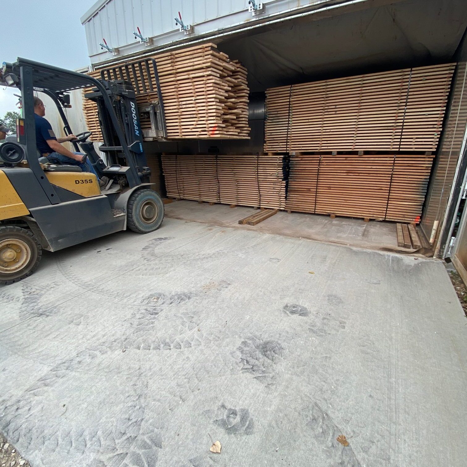 Almendinger Sawmill in Johnstown, OH