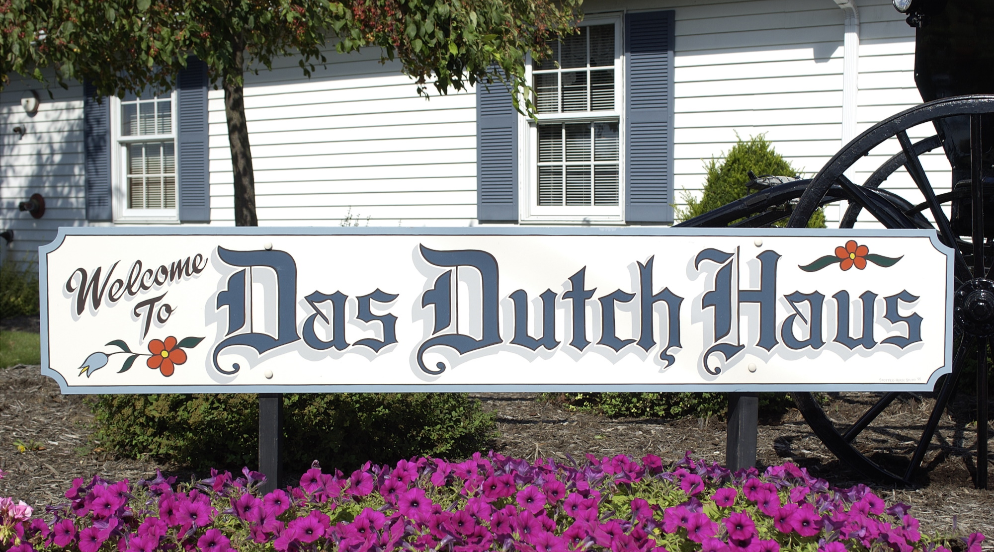 Das Dutch Haus Restaurant in Columbiana, OH