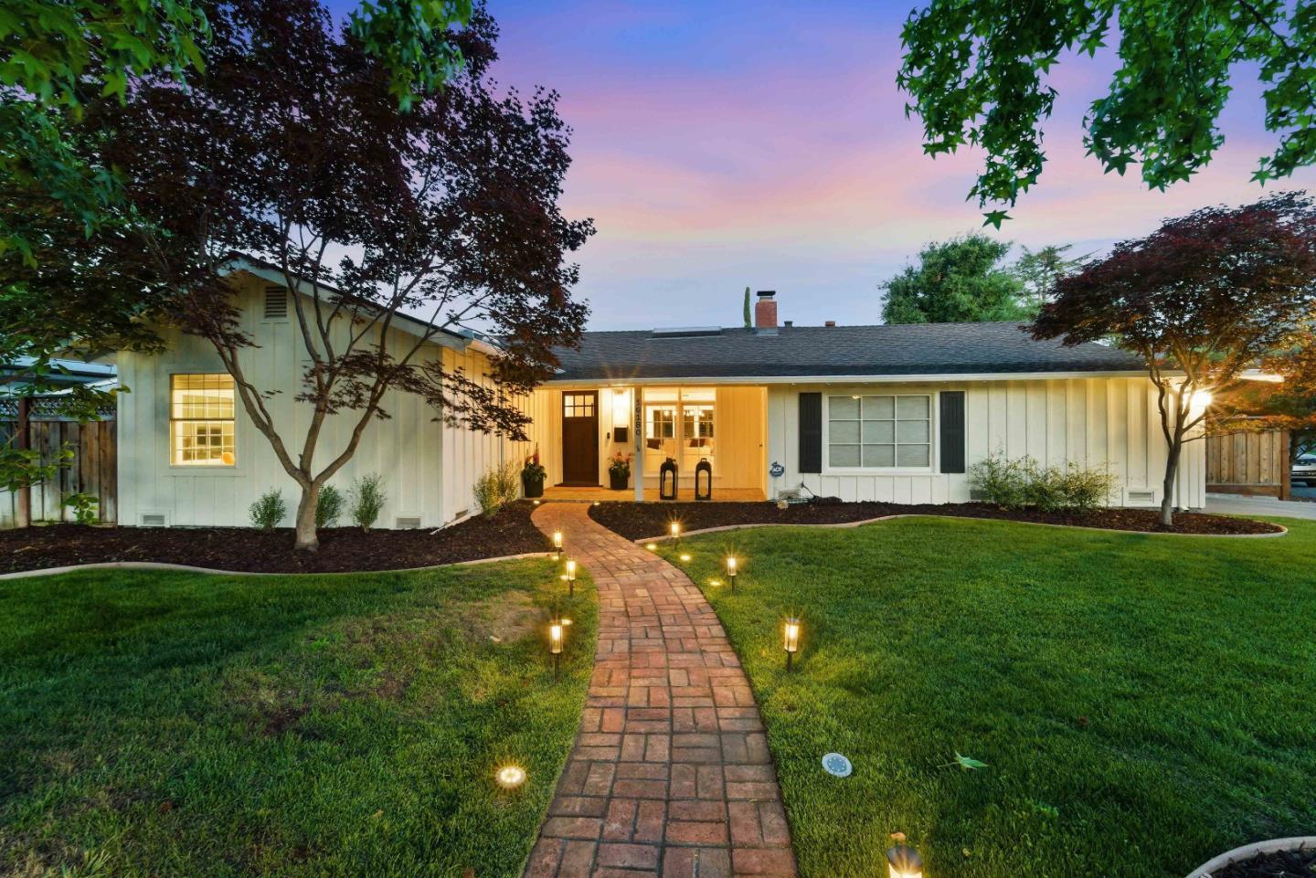 Shante Pappas, REALTOR - The Pappas Team in Morgan Hill, CA (3)