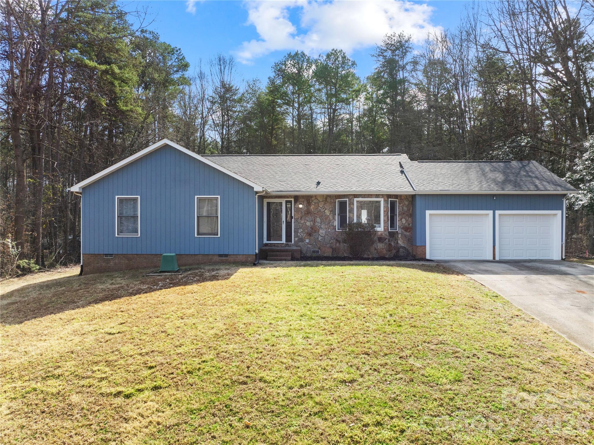Eddie Rodriguez - NC Realtor - Lake Norman and Charlotte Area in Huntersville, NC