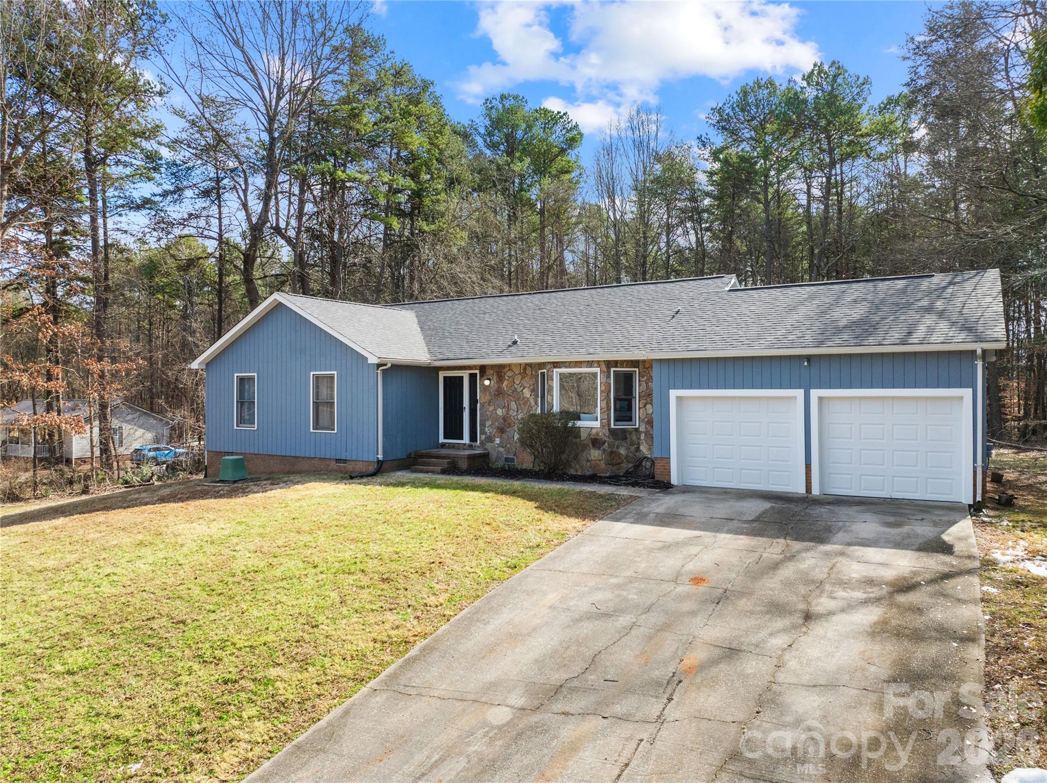 Eddie Rodriguez - NC Realtor - Lake Norman and Charlotte Area in Huntersville, NC (2)