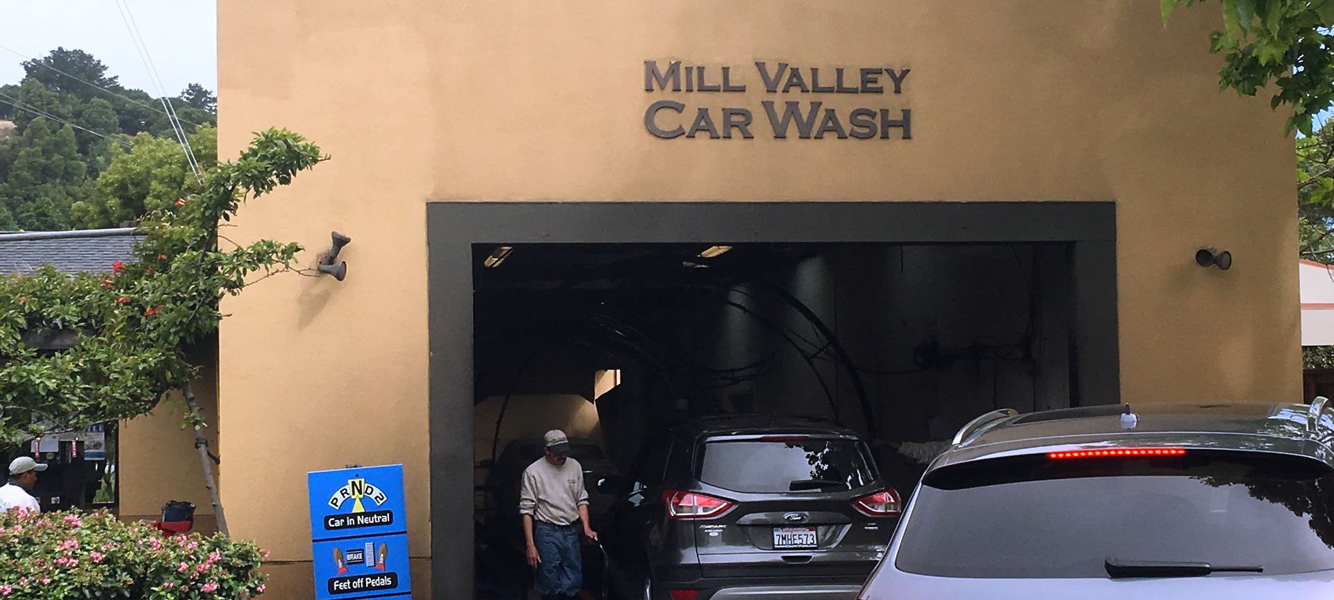 Mill Valley Car Wash in Mill Valley, CA (5)