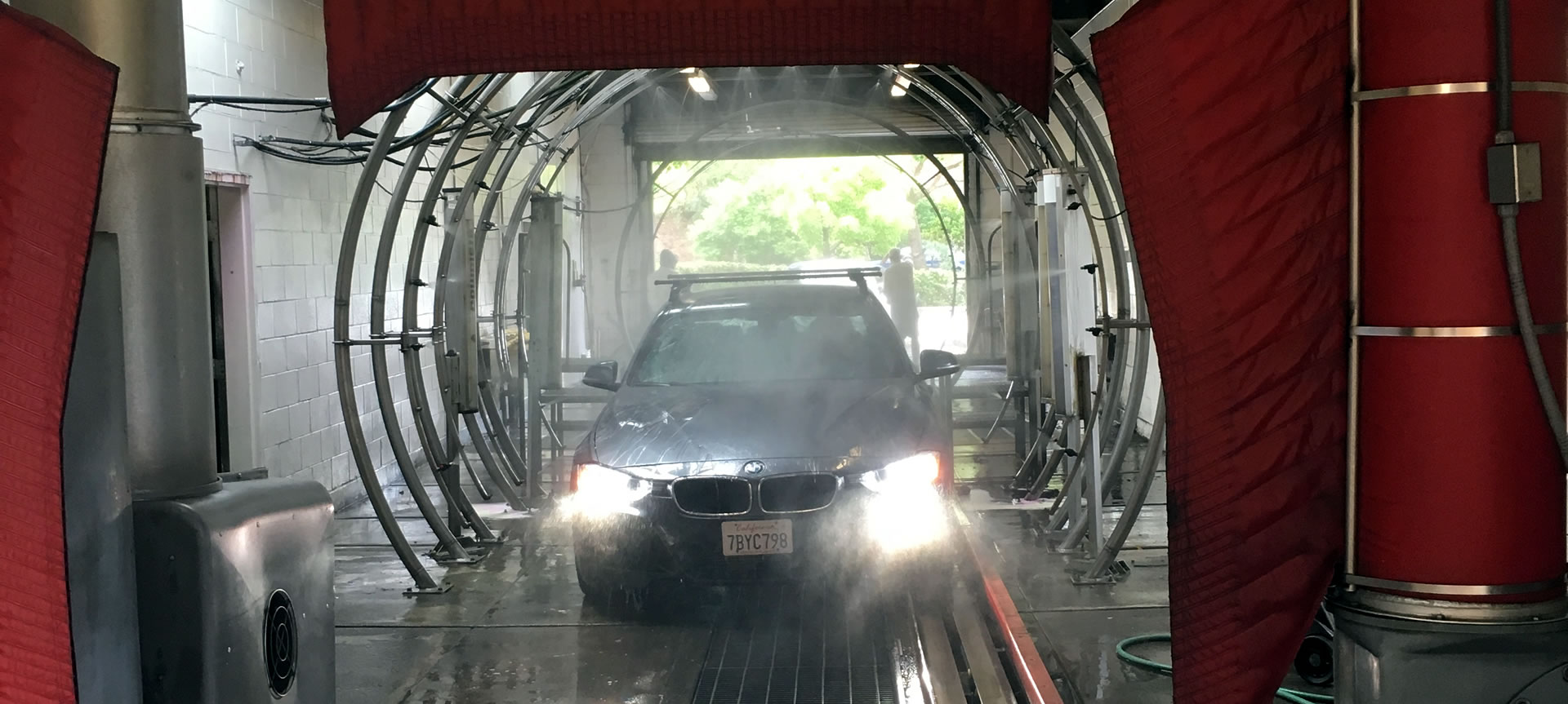 Mill Valley Car Wash in Mill Valley, CA (6)