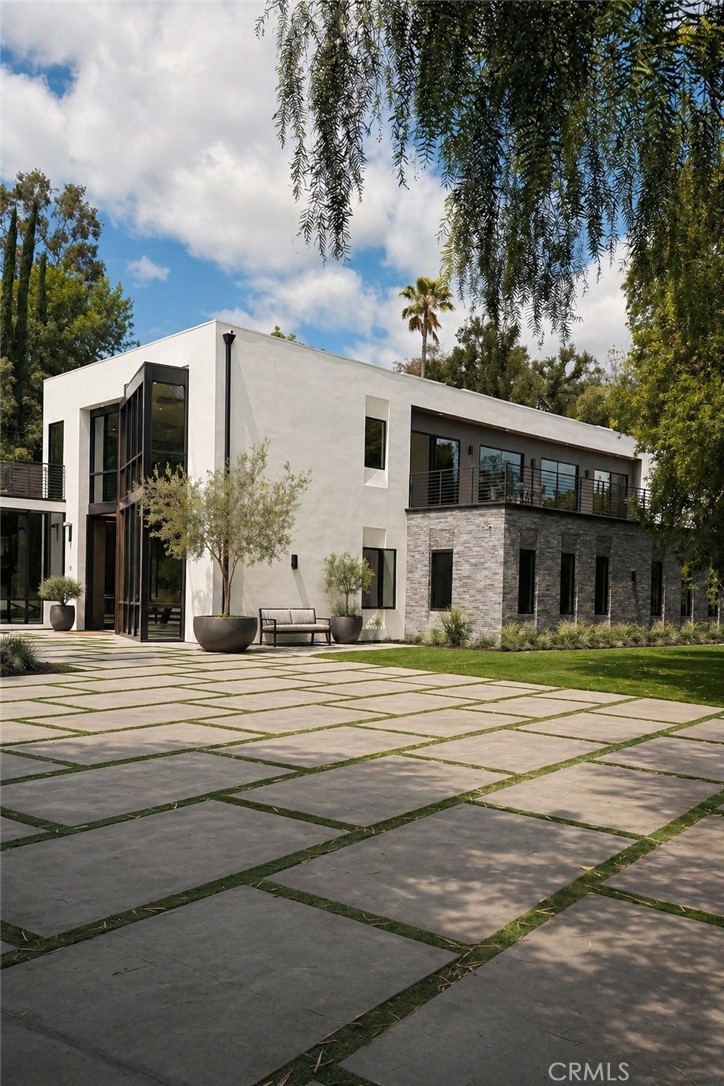 Eli Kogman, Conejo Valley Realtor in Calabasas, CA (3)