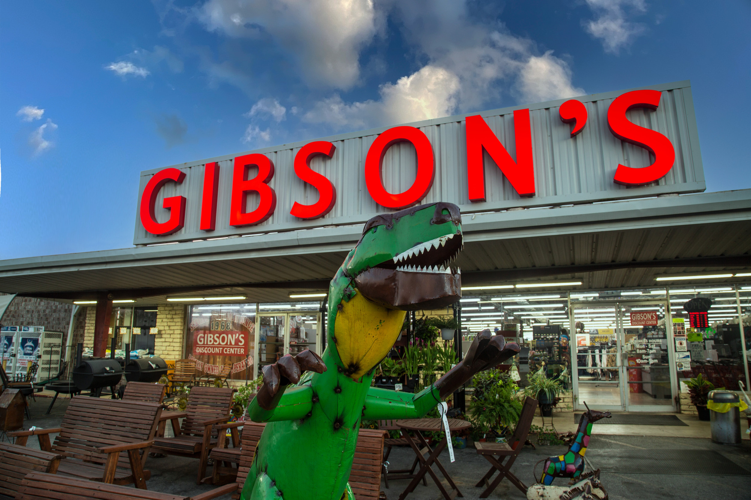 Gibson's Discount Center in Kerrville, TX