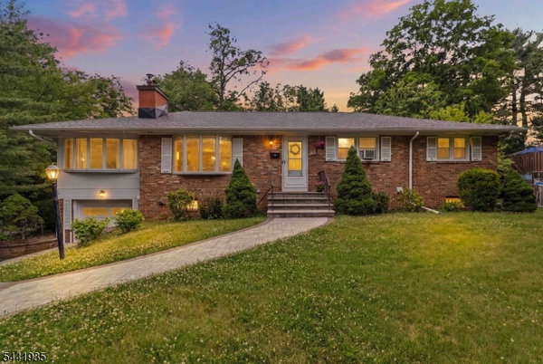 Susan Van Poznak in Tenafly, NJ (2)