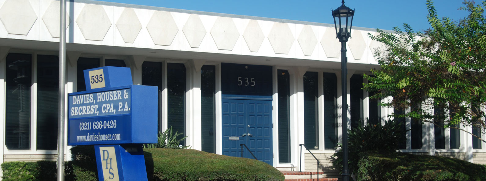 Davies, Houser & Secrest, CPA, P.A. in Cocoa, FL