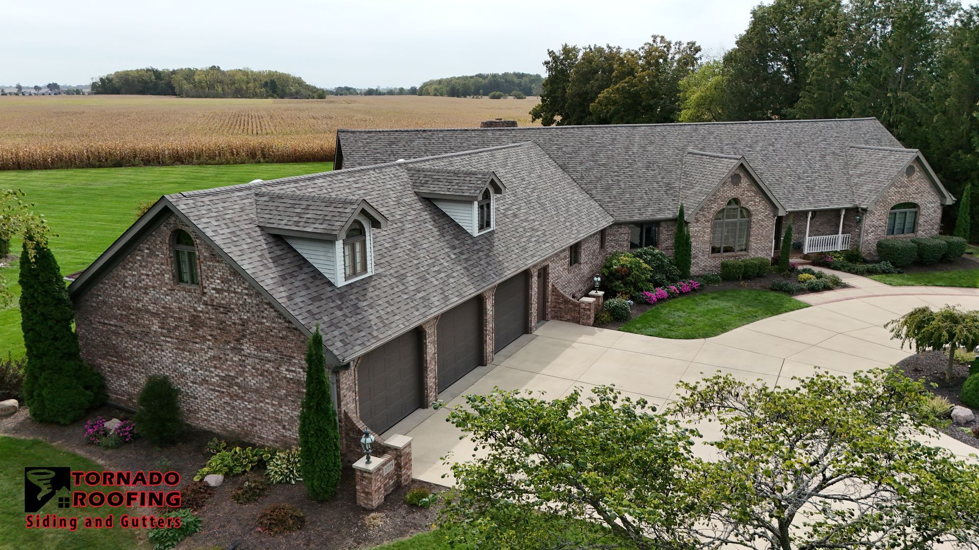 Tornado Roofing Siding & Gutters in Frankfort, IN (2)