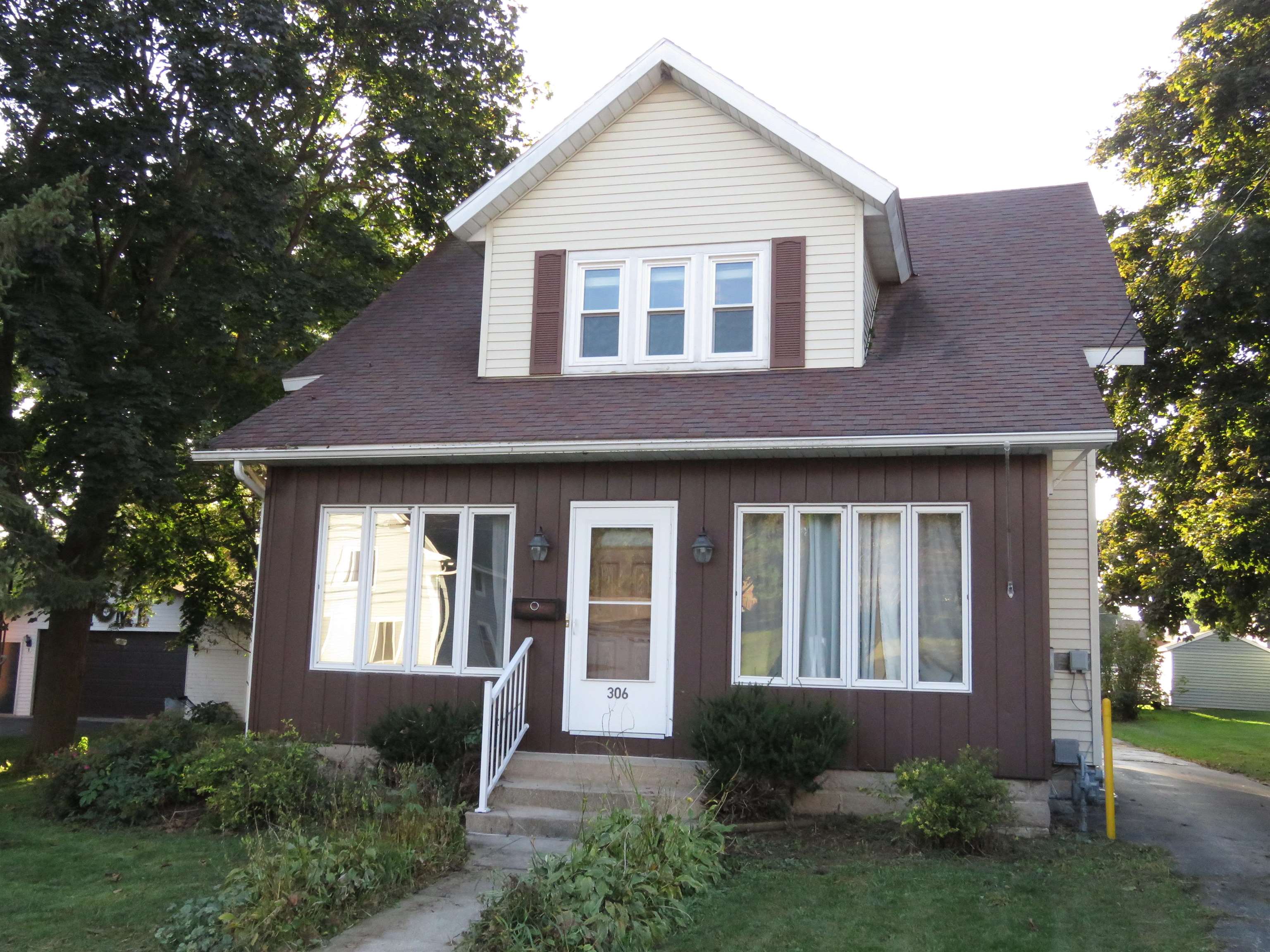 Nehls Realty in Fox Lake, WI (6)
