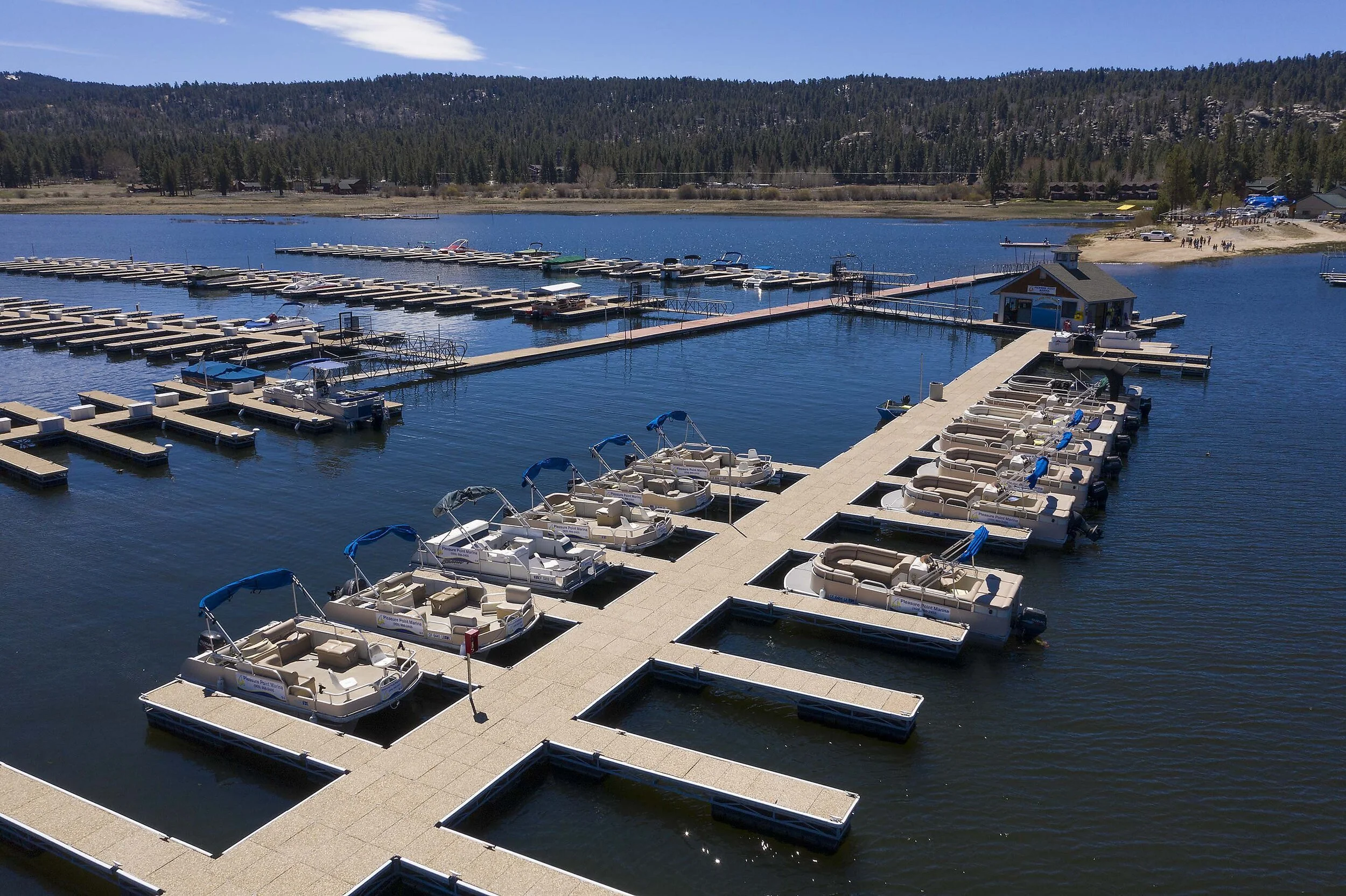 Pleasure Point Marina in Big Bear Lake, CA (2)