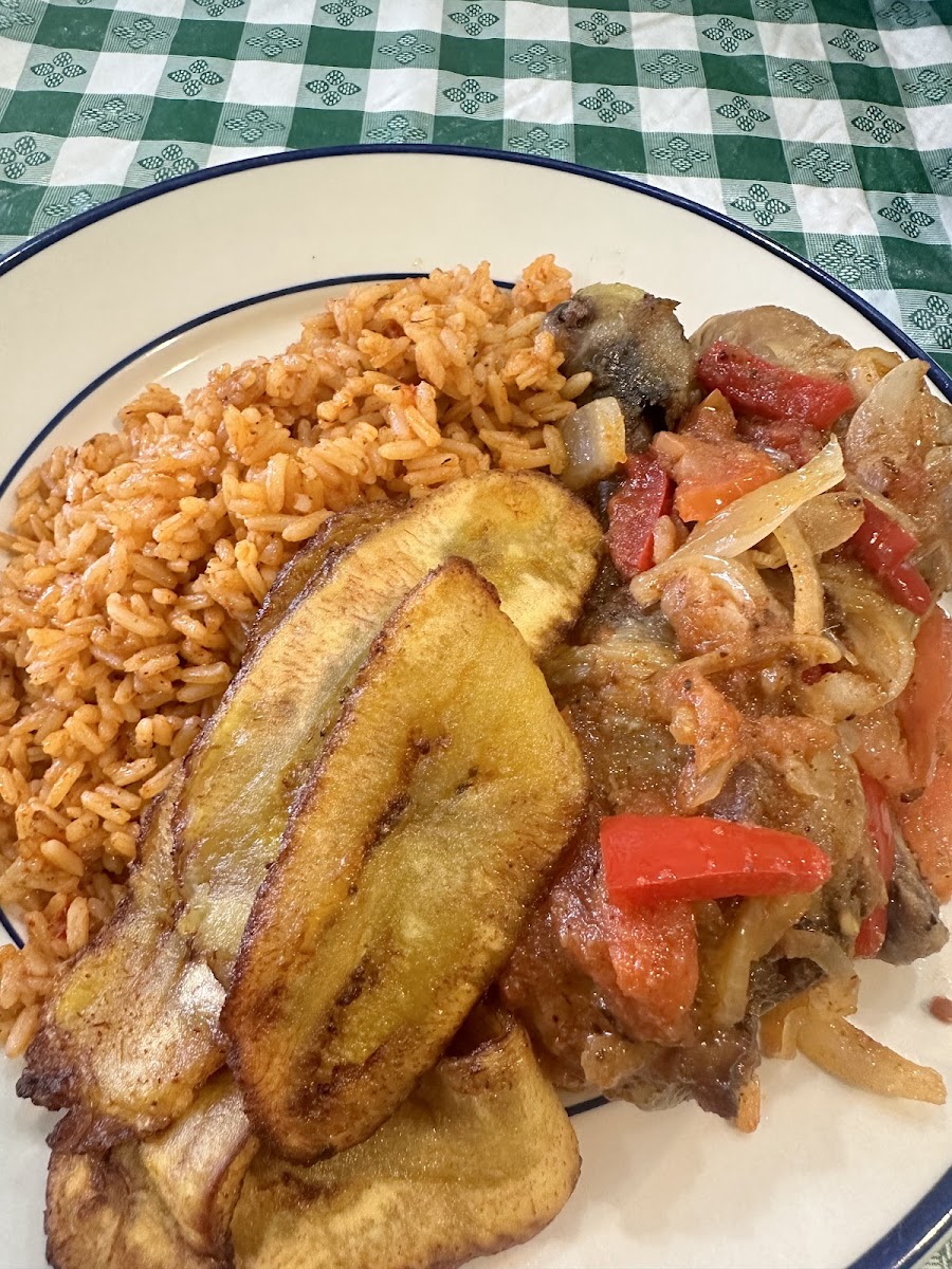 Pat's Delicious Nigeria Restaurant in Columbus, OH