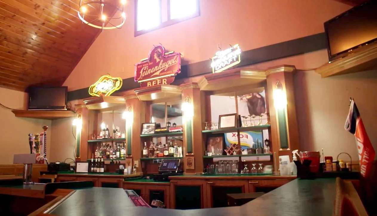 Club 400 Bar and Grill in Waukesha, WI (6)
