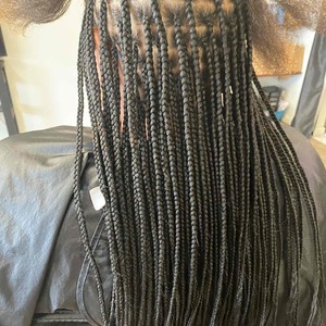 Qwanzee Stylez Braiding Lounge in Athens, GA