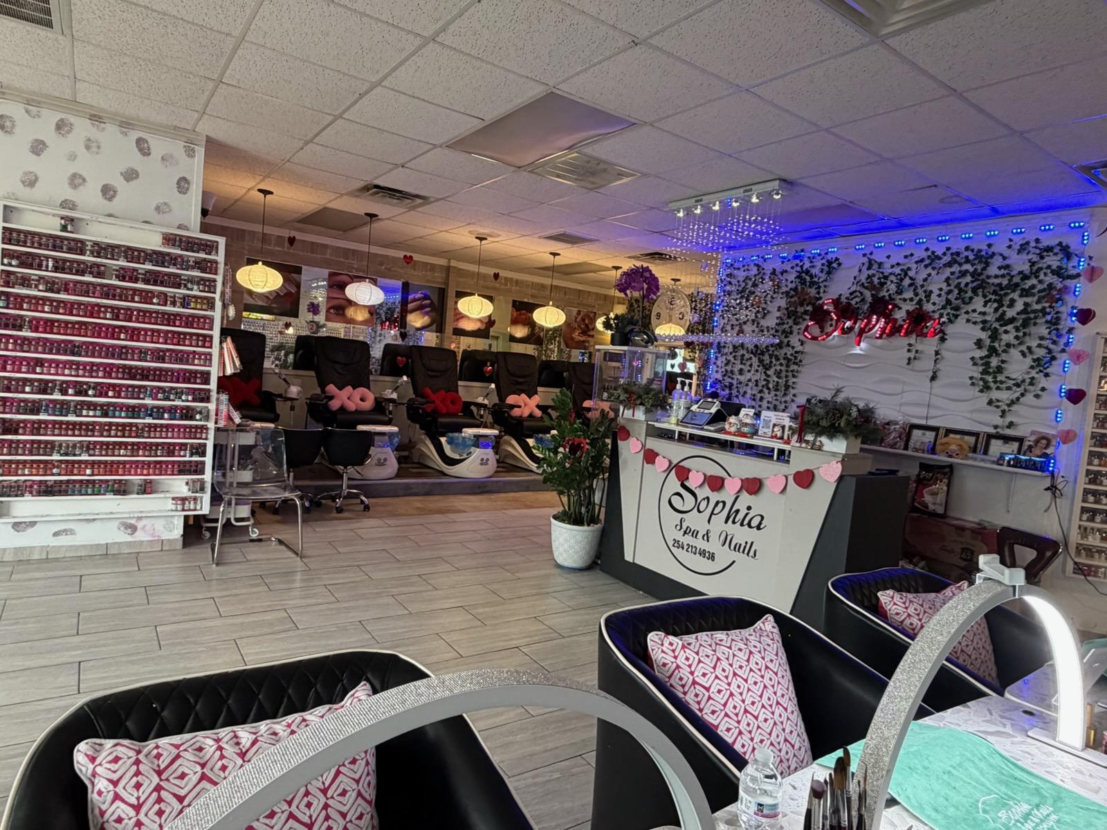 Sophia nails and spa in Harker Heights, TX (2)