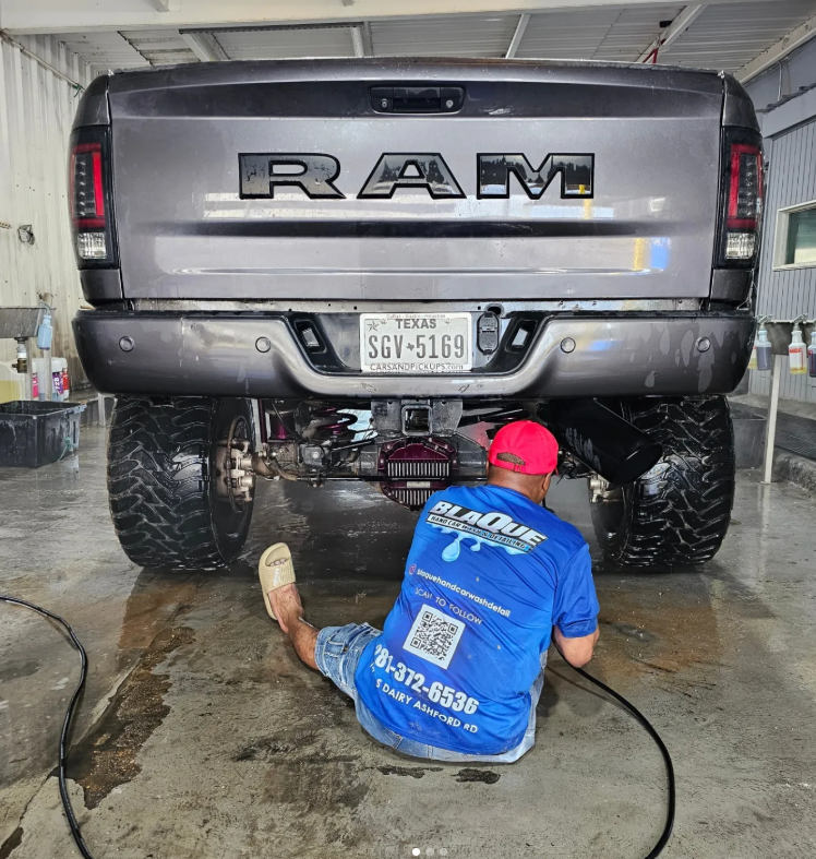 Blaque Hand Car Wash -Pearland in Pearland, TX (2)