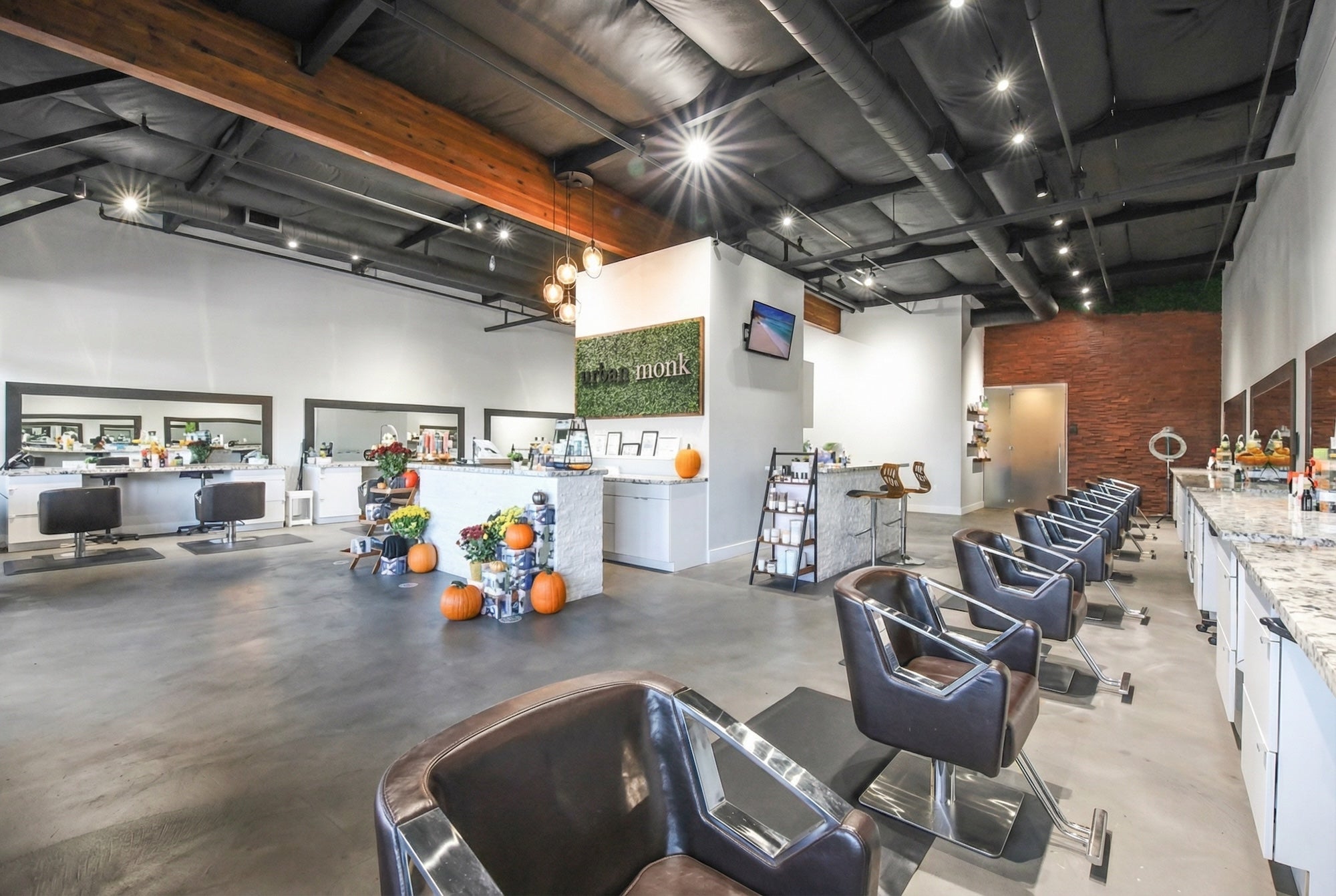 Urban Monk Salon in Elk Grove, CA (2)