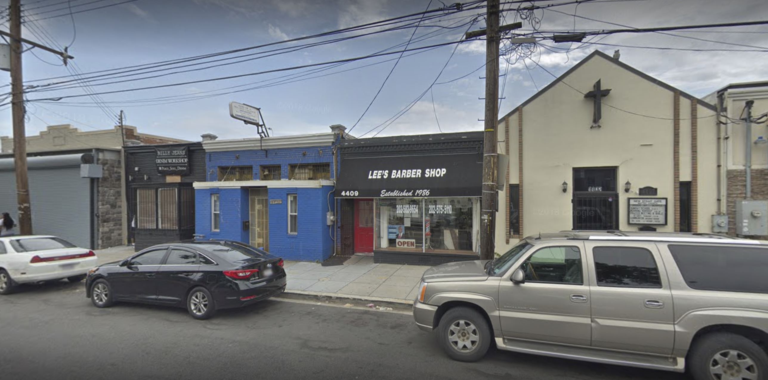 Lee's Barbershop in Washington, DC (3)