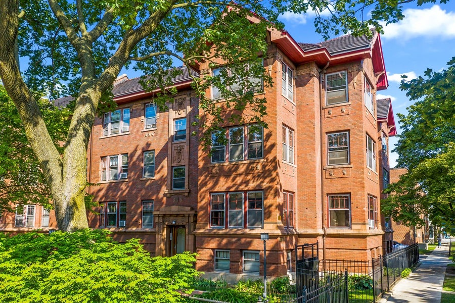 Mosaic Realty LLC in Bolingbrook, IL (2)