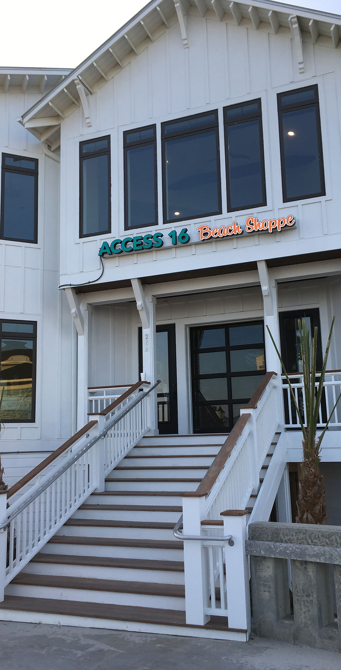 Access 16 Beach Shoppe in Wrightsville Beach, NC