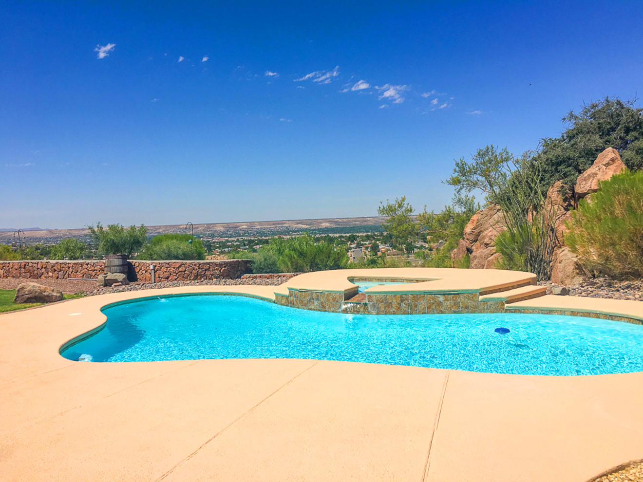 Laura Baca, Realtor in El Paso, TX (4)