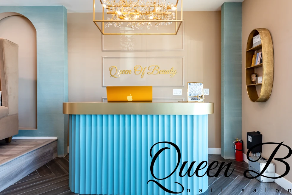 Queen B Nail Salon in West Hollywood, CA (4)