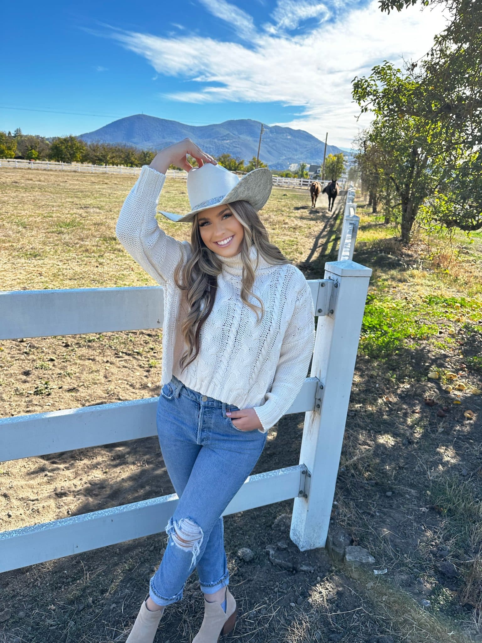 Barbara’s Custom Hats in Corning, CA