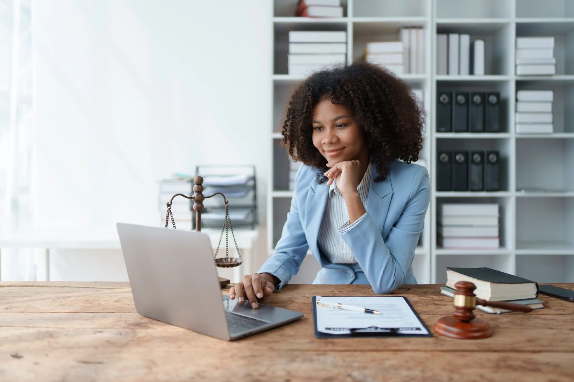 Two Executive Group LLC in Downey, CA