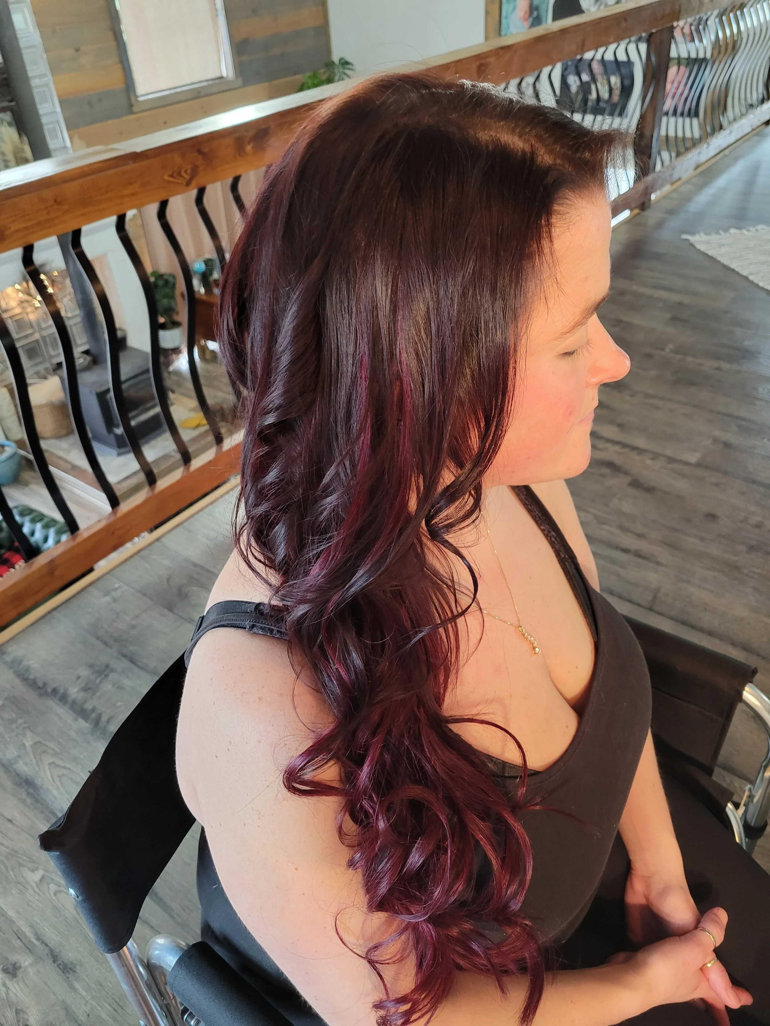 The Mod Chair Cosmetic Parlour & Boutique in Mineral City, OH (2)
