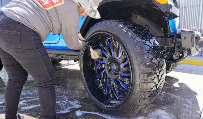 Carwood Car Wash & Detail Center in Lakewood, CA (3)