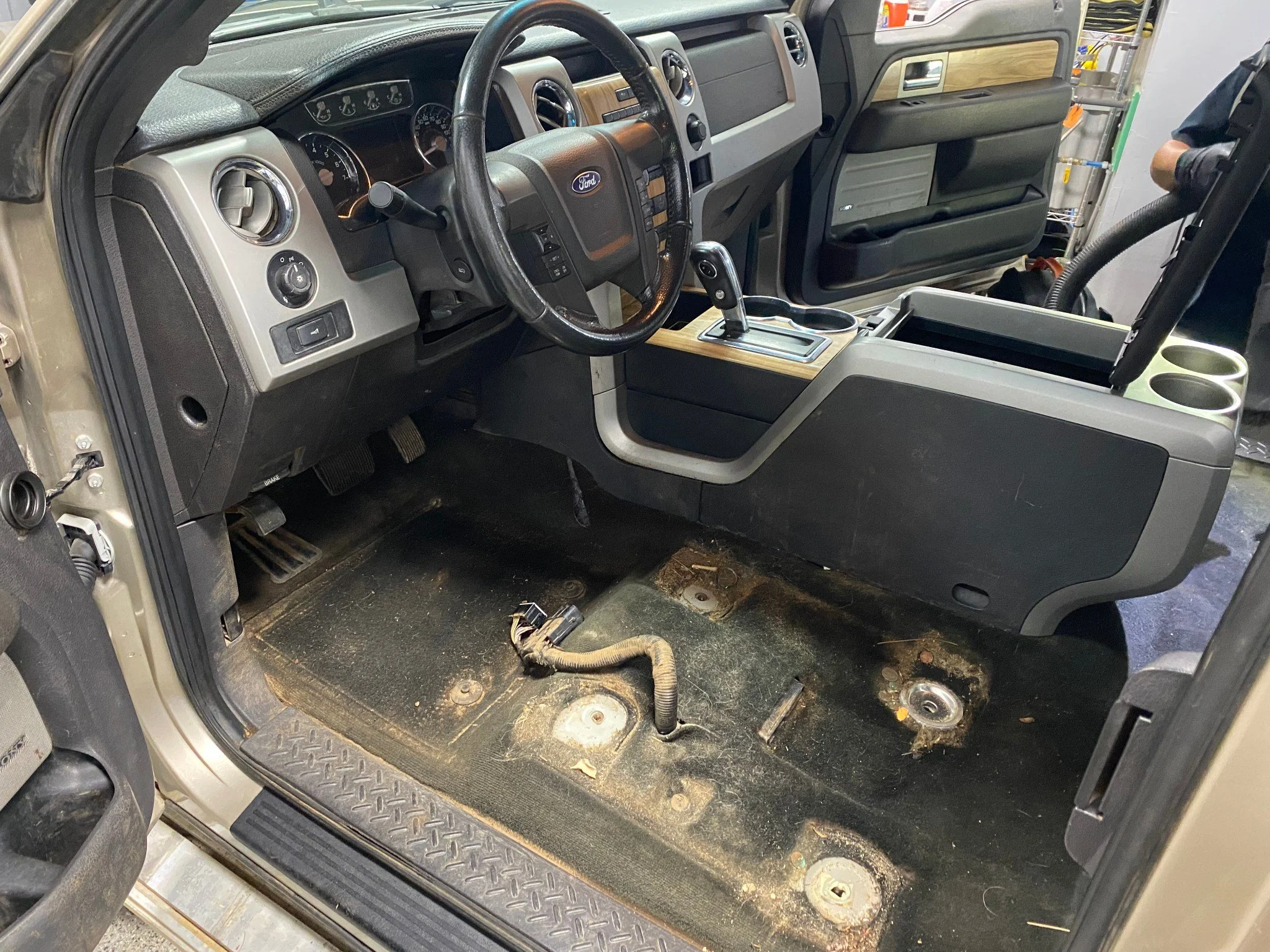 Affordable Auto Detail and Interior Restoration in Nevada City, CA (2)