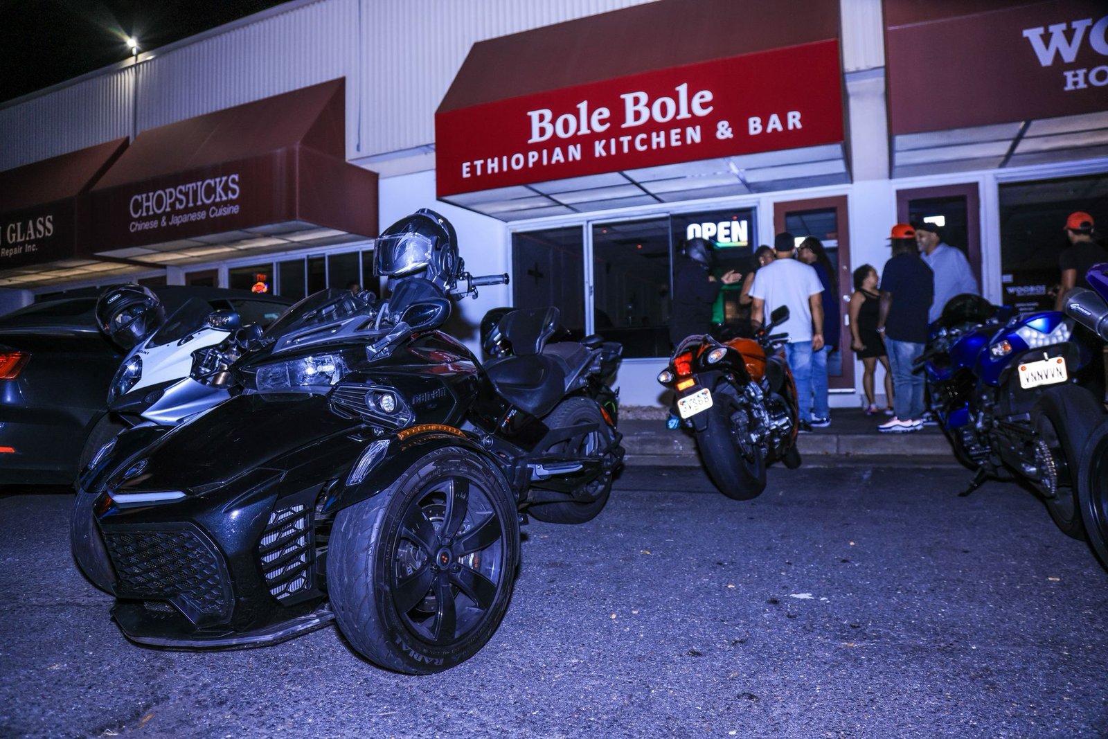 Bole Bole Ethiopian Kitchen & Bar in Herndon, VA