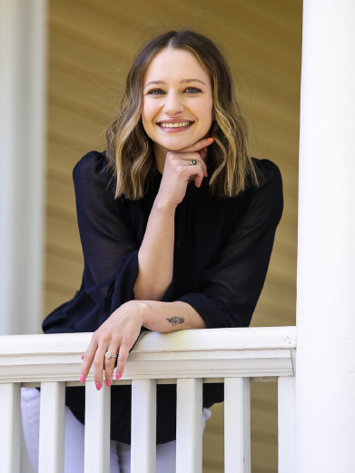 Sundance Stanley Real Estate Agent powered by Beacon Realty Group in Fairview, NC (3)