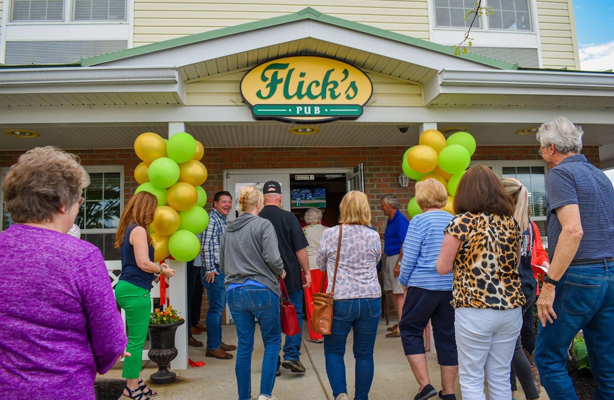 Flick's Pub and Restaurant in Taneytown, MD (2)