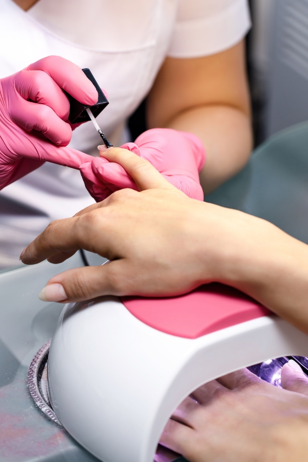 SOM Nails & Spa in Mayfield Heights, OH (3)